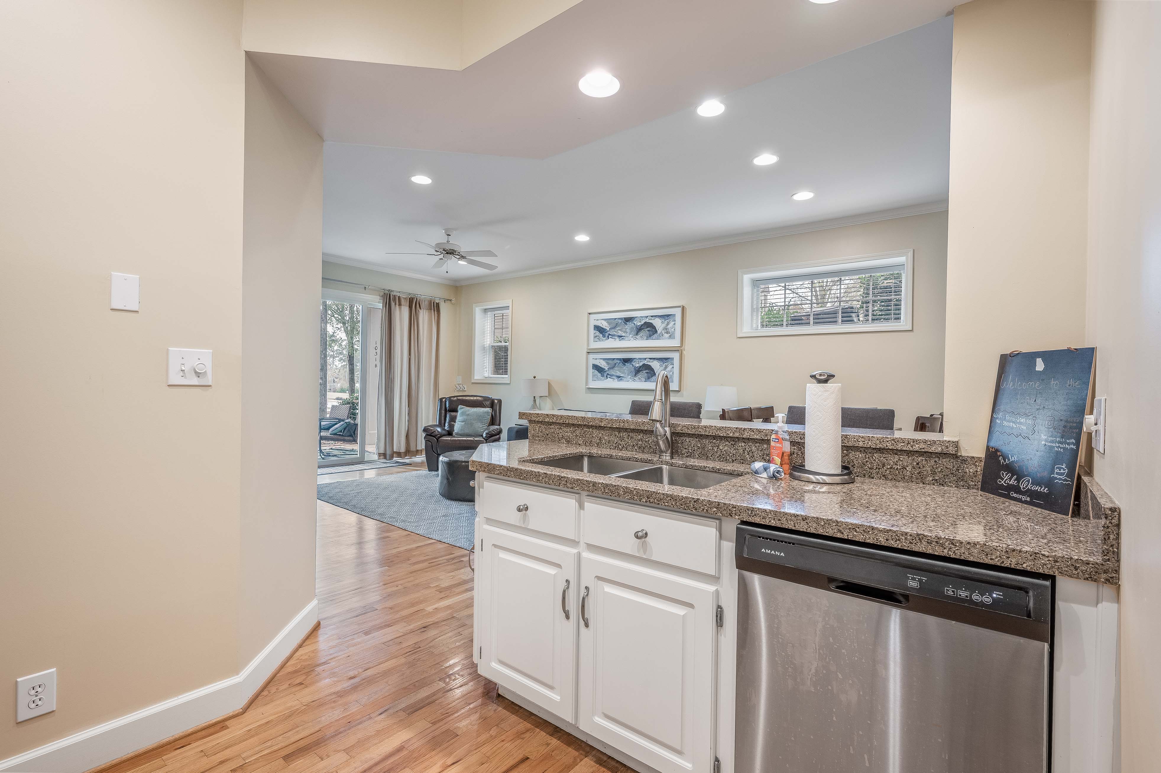 1031B Marina Cove Lane image 8